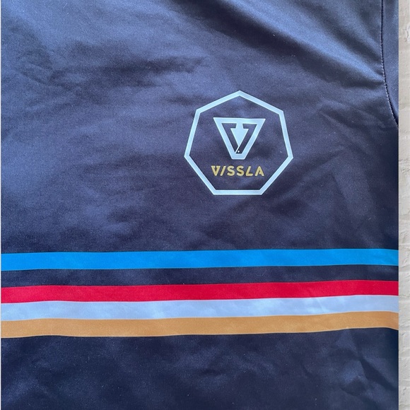 Vissla Shirt Mens Medium Black UVA UVB Protection Short Sleeve Water Rash Guard - Picture 4 of 6